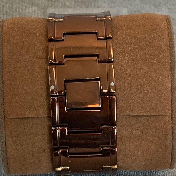 Style & Co. Bronze gold Tone Crystal rhinestone embellished bangle watch 🇨🇦 - Picture 10 of 11